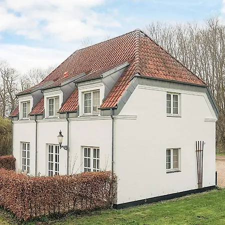 4 Star In Faaborg